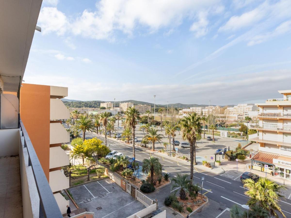 Studio Le Grand Large-4 By Interhome Le Lavandou Exterior foto