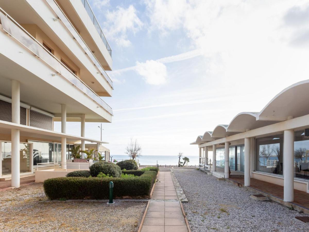 Studio Le Grand Large-4 By Interhome Le Lavandou Exterior foto